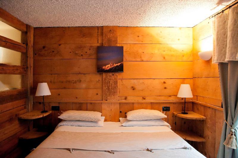 Svizzero Apartment