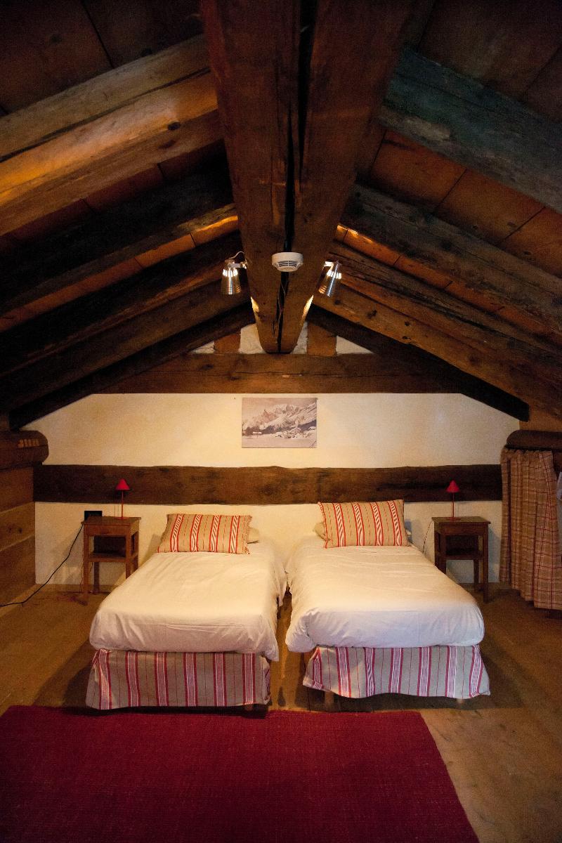 Svizzero Apartment